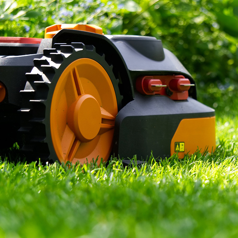 img-robotCortacesped-productos